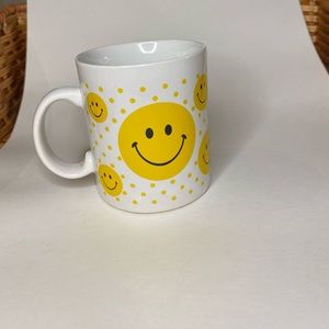Vintage 70’s coffee mug smiley face signed Betallic